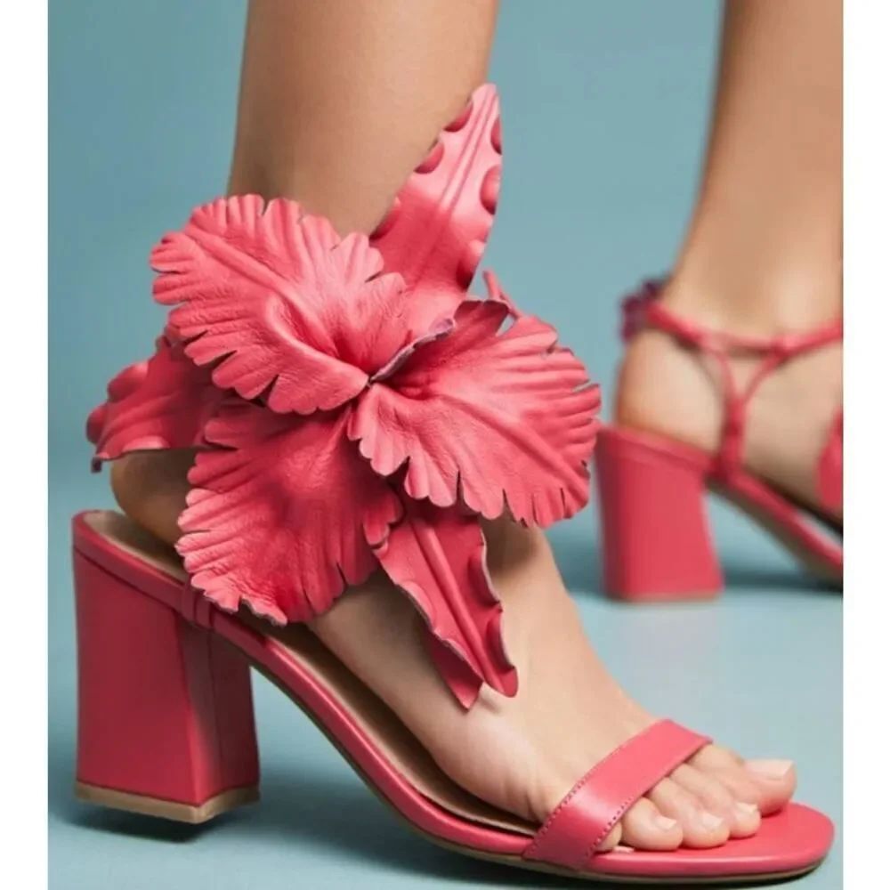 Cecelia New York Hibiscus Sandals in RARE Orange Sz. 10